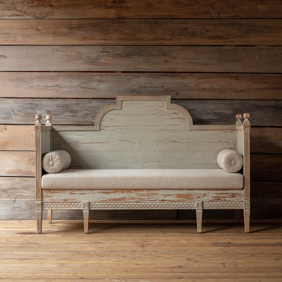 Abbey House Settee